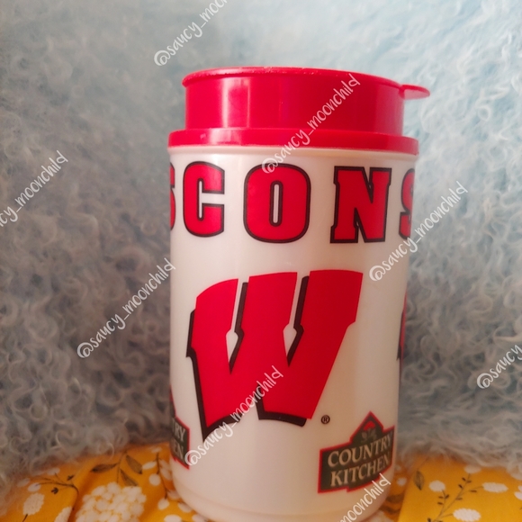 Vintage y2k Wisconsin Badgers Tumblr Travel Mug Vintage y2k Wisconsin Badgers Tumblr Travel Mug